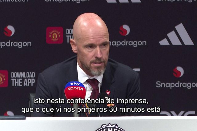 Ten Hag viu Man. United «abaixo do nível», mas não está preocupado com o seu lugar
