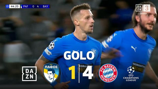 Orsic tentou a sorte... e Neuer ficou pregado ao relvado