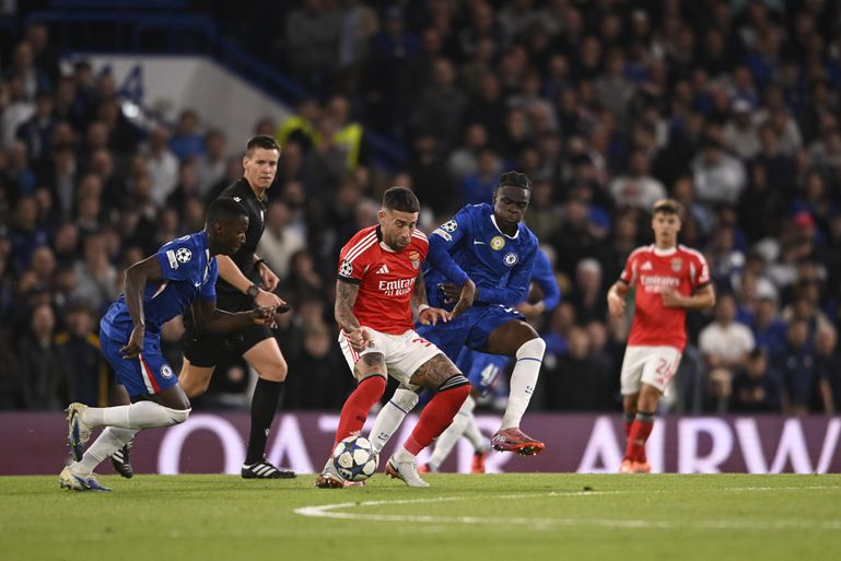 Otamendi frente ao Chelsea - Foto: Miguel Lemos / Kapta+