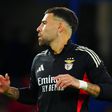 Otamendi, capitão do Benfica, no período de aquecimento