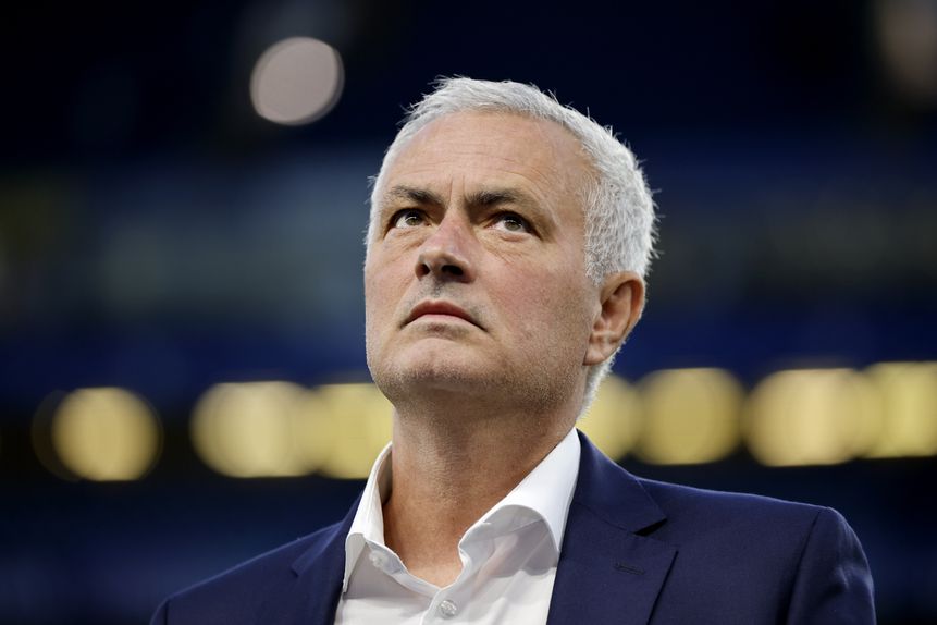 José Mourinho, treinador do Benfica - Foto: EPA/TOLGA AKMEN