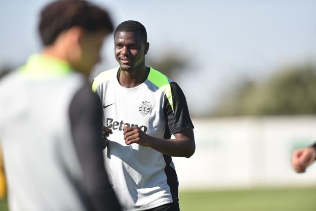 Diomande sem limitações no treino do Sporting na Academia Cristiano Ronaldo, em Alcochete - Foto: Miguel Nunes