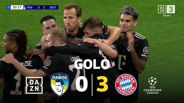 Nico Jackson estreia-se a marcar pelo Bayern Munique