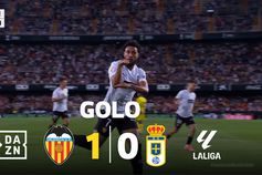 Em dia de Champions, houve este golaço do Valência na LaLiga