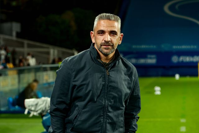 Rui Borges no comando técnico do Sporting no Estoril