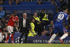 Lukebakio e José Mourinho - Foto: Miguel Lemos / Kapta +