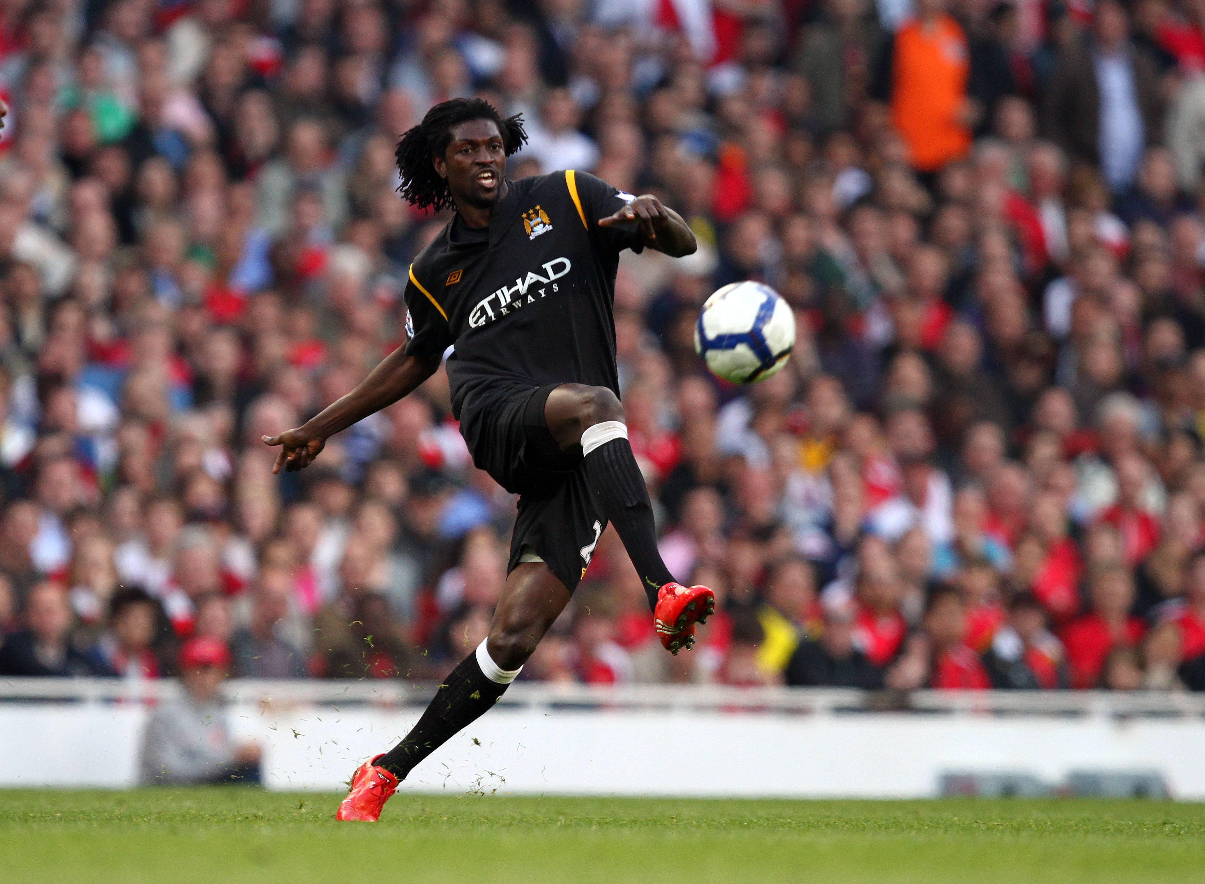 Emmanuel Adebayor custou 29 milhões de euros em 2009, proveniente do Arsenal