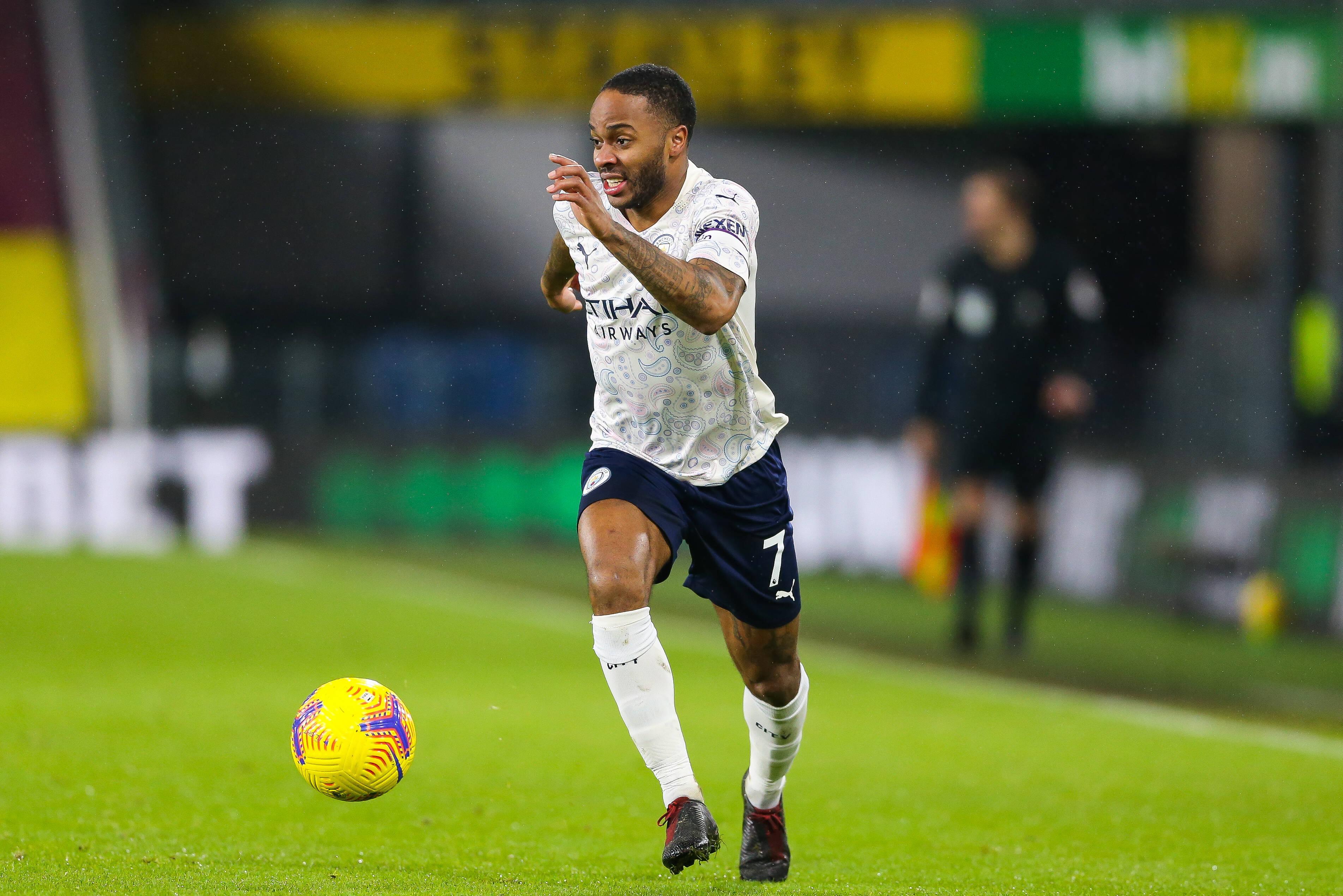 Sterling custou 64 milhões de euros em 2015, proveniente do Liverpool