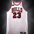 Camisola de Michael Jordan leiloada por valor recorde de €10,8 milhões