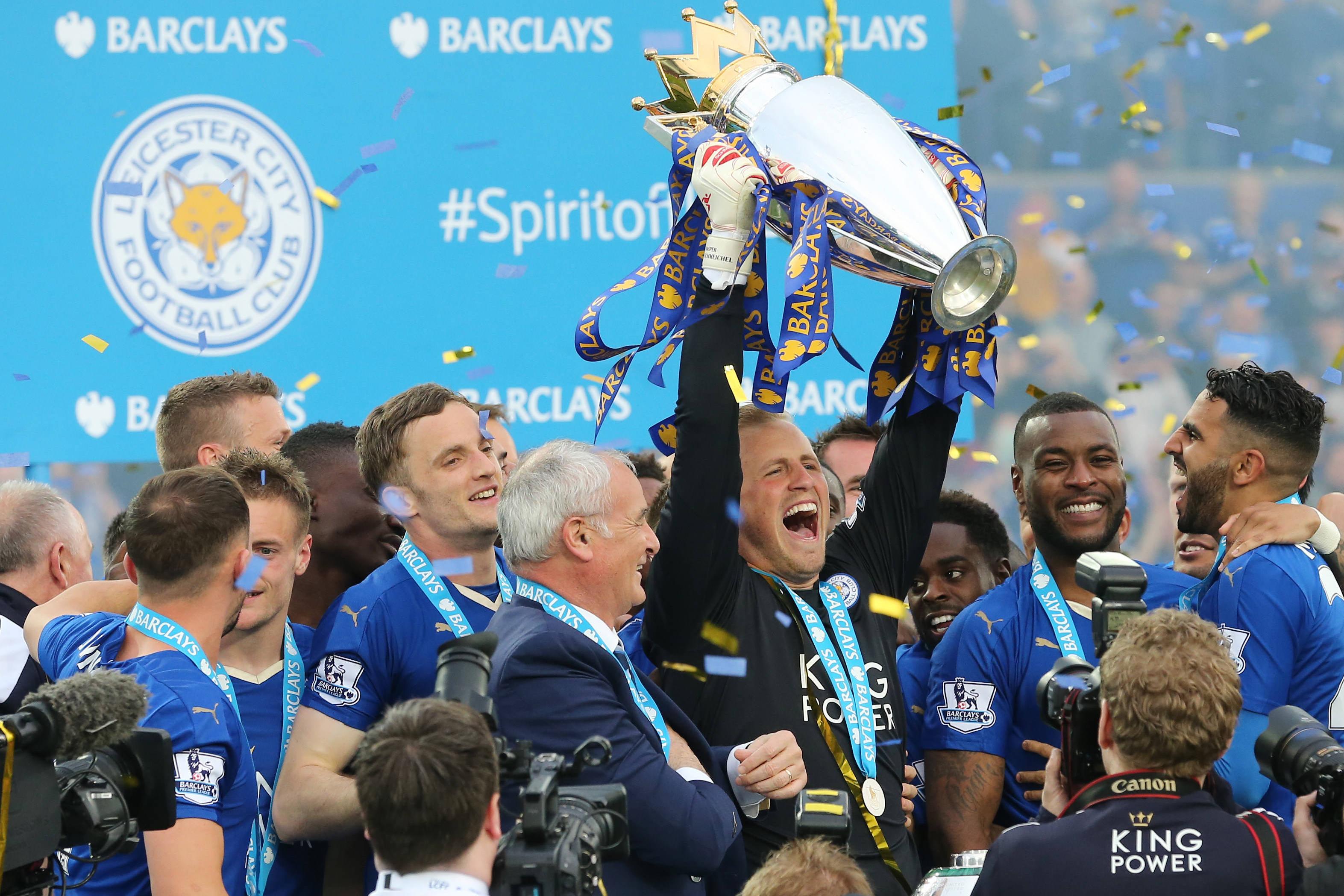 Kasper Schmeichel foi campeão inglês no Leicester