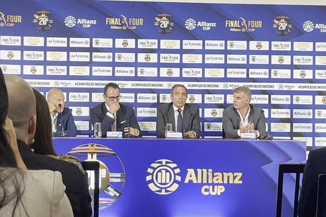 Reinaldo Teixeira: «Ronaldo? Quando joga fica satisfeito, quando não joga...»