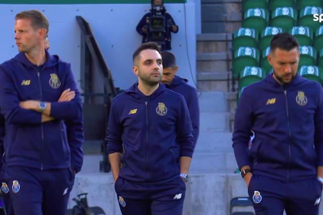 Osman Kul (ao centro) estava no FC Porto desde a última época - Foto: Osman Kul/LinkedIn