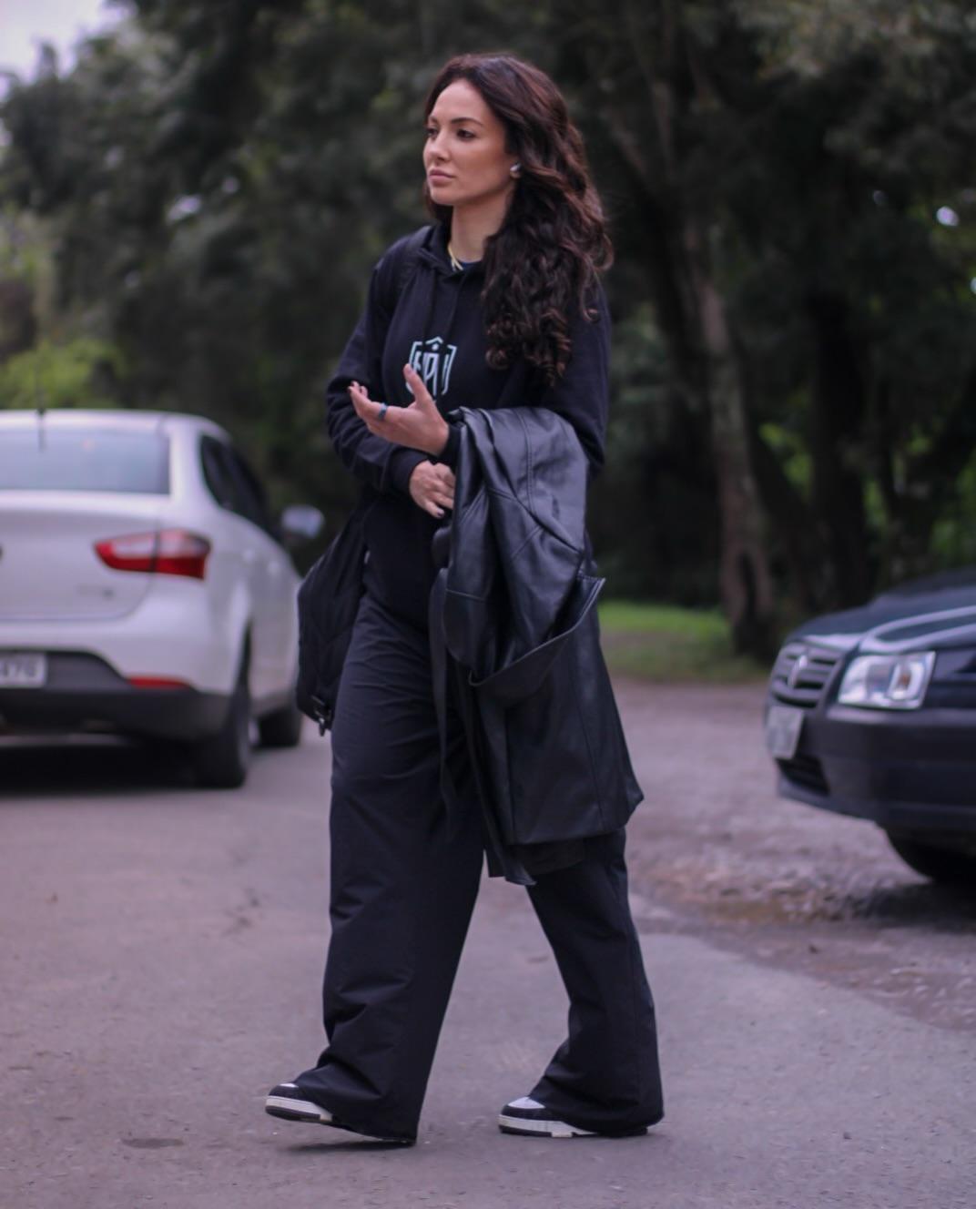 Hellen Telles, irmã de Alex Telles, é a nova CEO do Apafut, da segunda divisão gaúcha - Foto: Instagram/@hellen_telles