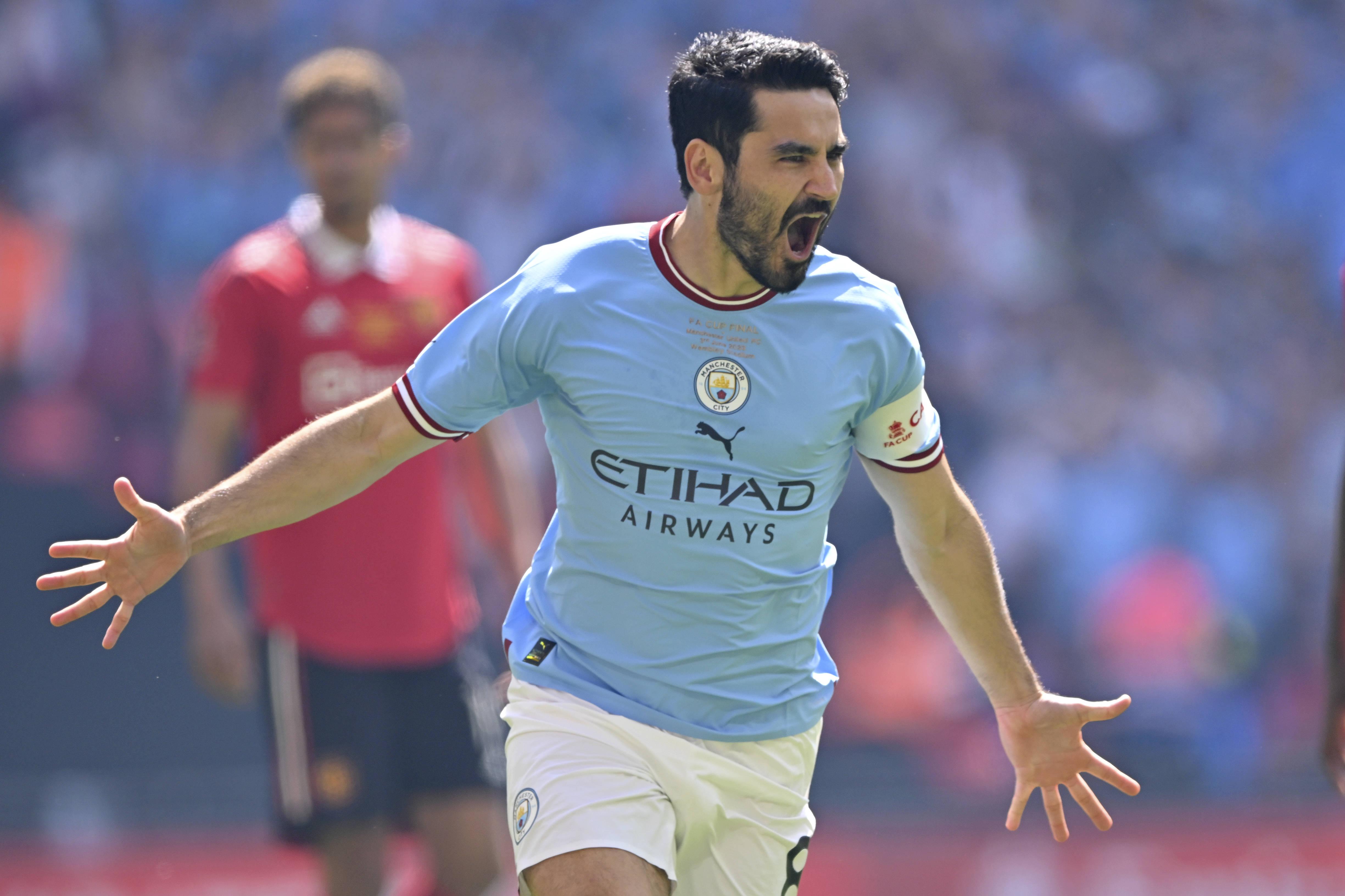 Gundogan custou 27 milhões de euros em 2016, proveniente do Borussia Dortmund