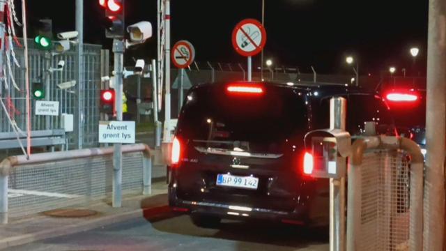 Ronaldo chega ao aeroporto de Copenhaga após abandonar a Seleção