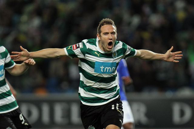 Cristiano Ronaldo e Figo foram ‘responsáveis’ por Capel ter jogado no Sporting