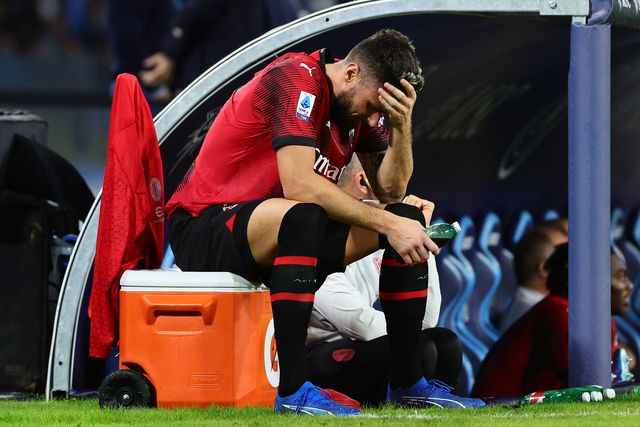 Giroud e a frustração na substituição: «Não sou um robot»