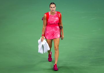 Sabalenka entra a ganhar nas WTA Finals mas deixa crítica: «Sinto-me desrespeitada»