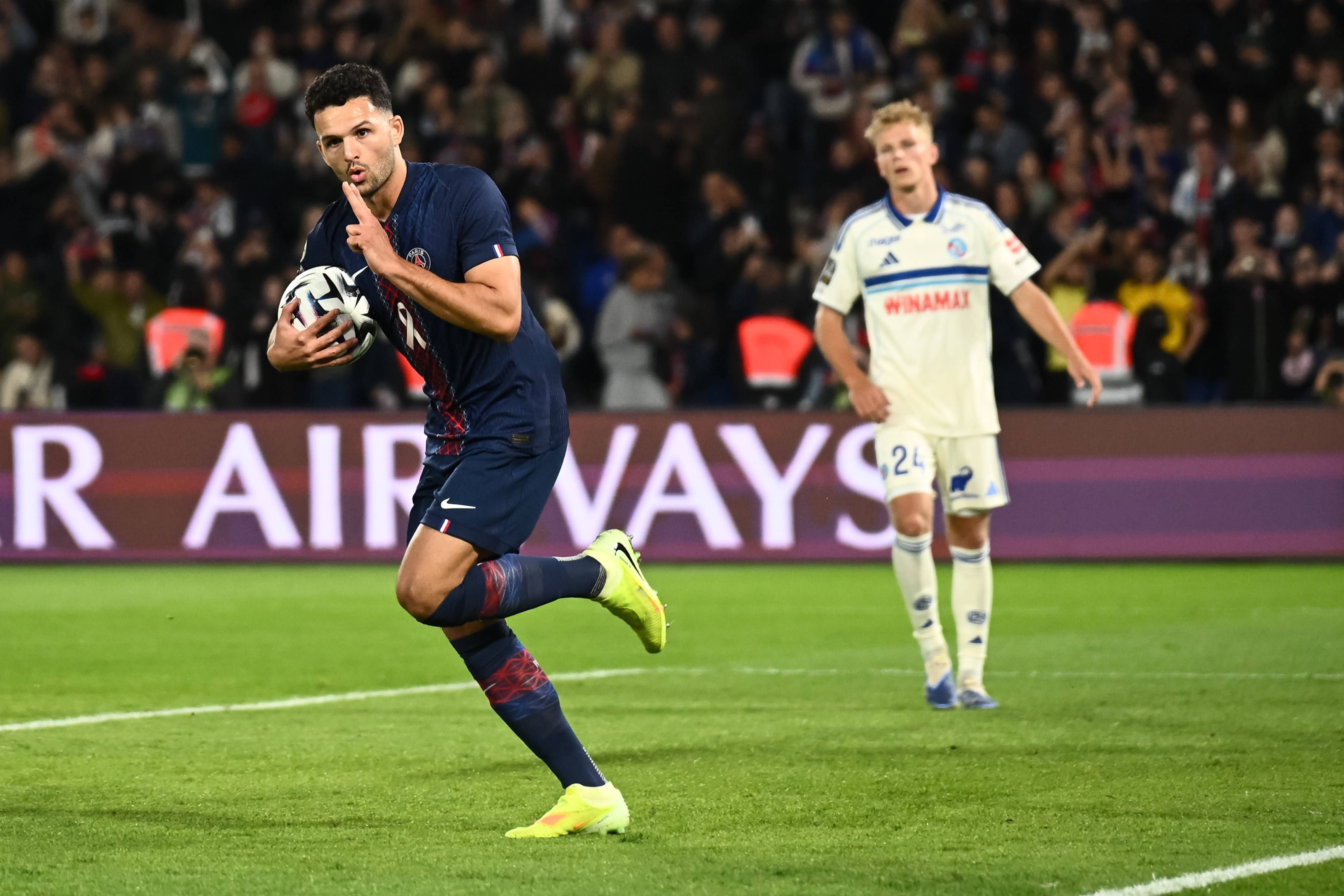 21.º - Gonçalo Ramos (PSG): 18 golos