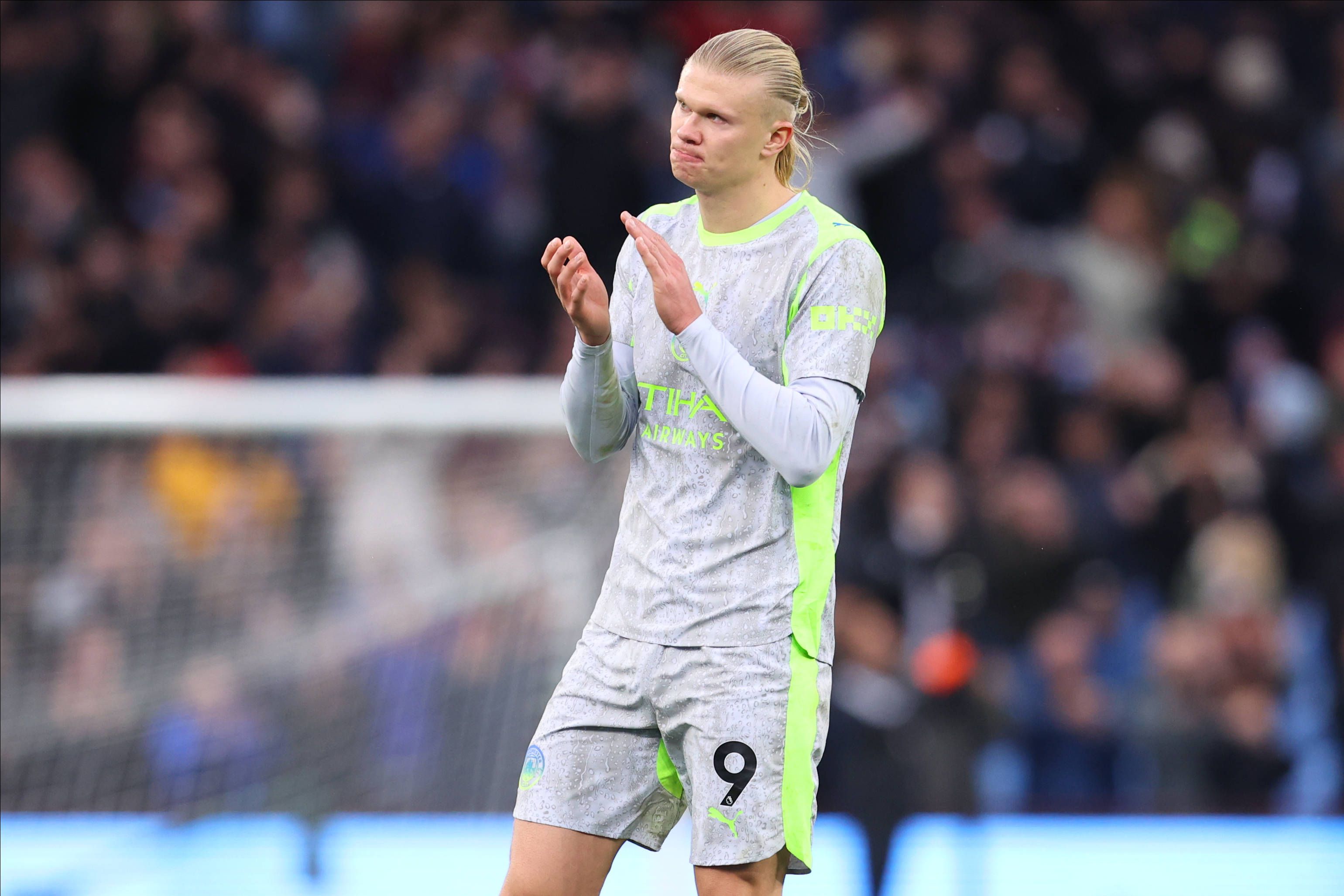 9.º - Haaland (Manchester City): 27 golos