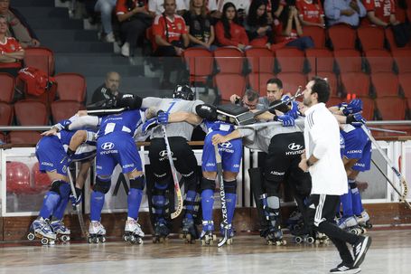 A equipa de hóquei em patins do FC Porto empatou em casa da Juventude Pacence - Foto: FPP