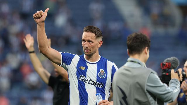 De Jong está fora dos relvados desde 8 de setembro, data em que contraiu uma lesão no joelho esquerdo, no particular com o Lusitânia de Lourosa - Catarina Morais/Kapta+