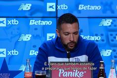 O sorriso de Farioli ao falar na suspensão do castigo a Durán