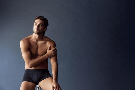 Ferrán Torres participou numa campanha publiciária de uma marca de roupa interior