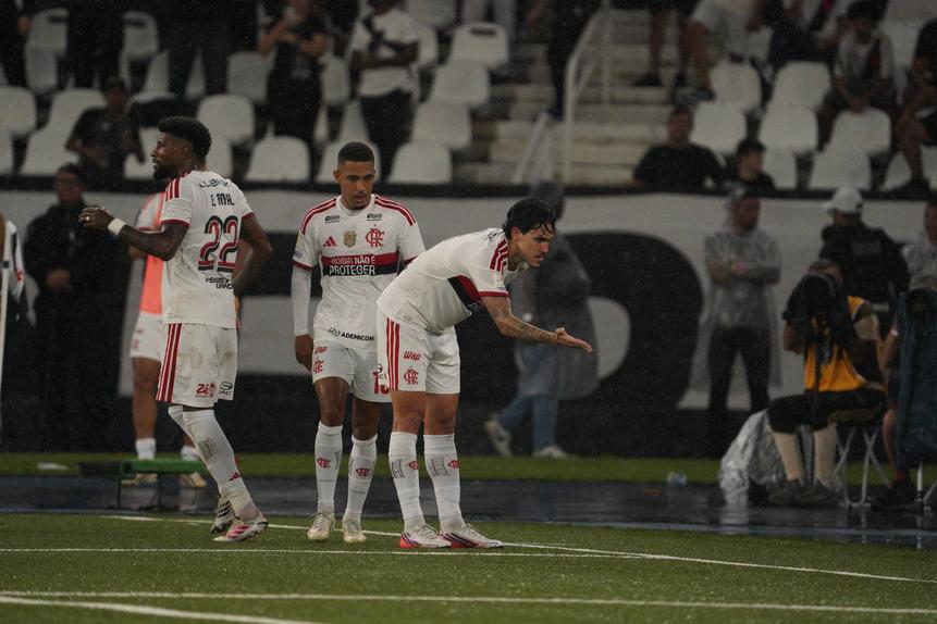 Pedro bisou para o Flamengo