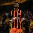 Alisson Santana bisou pelo Shakhtar
