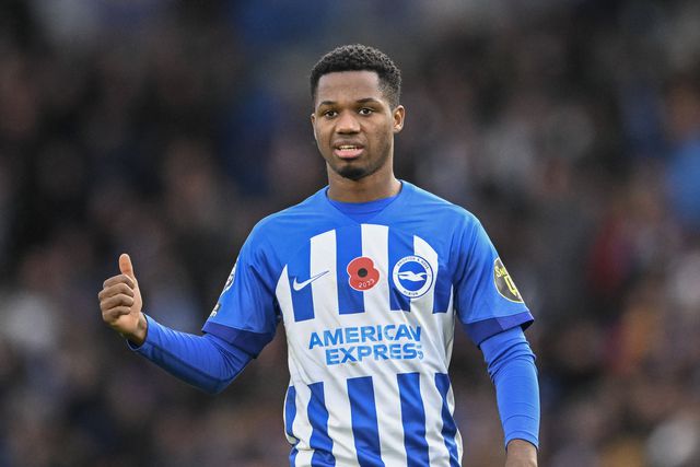 Ansu Fati regressou a Barcelona e enfrenta paragem de quase três meses