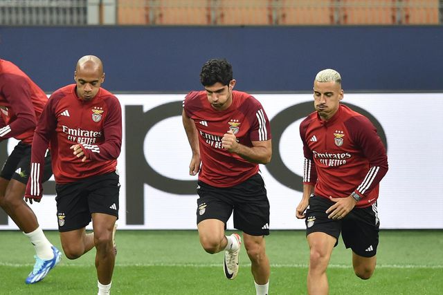 Gonçalo Guedes em dúvida no Benfica