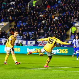 VÍDEO: Fatawu marca no empate do líder Leicester em Sheffield