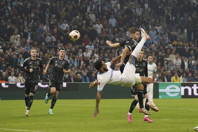 Outra bicicleta, desta vez de Aubameyang (vídeo)