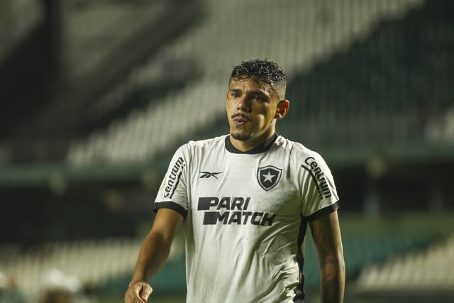 Incrível: acontece mesmo tudo ao Botafogo