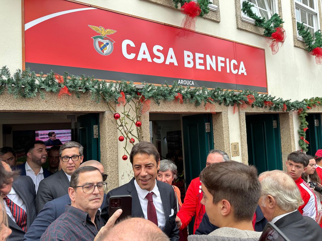 Benfica: Rui Costa anuncia aumento da lotação do Estádio da Luz