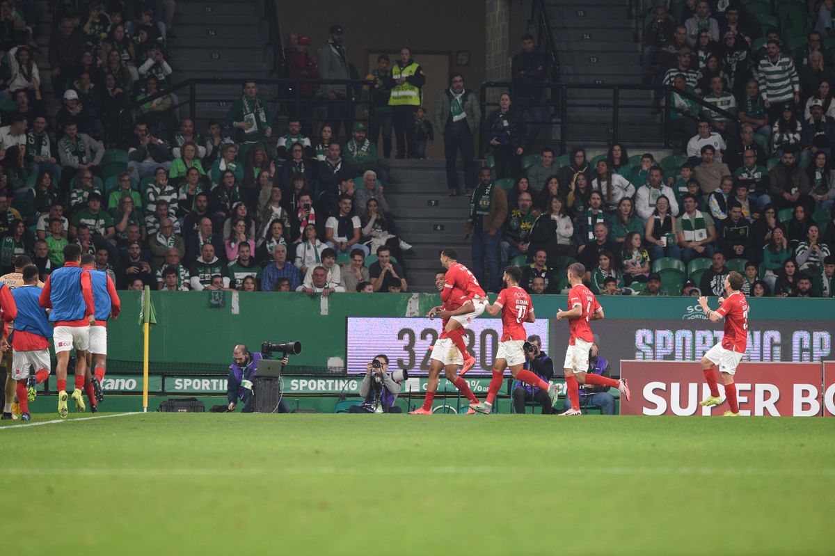 Santa Clara: ataque poderá sofrer (mais) mudanças