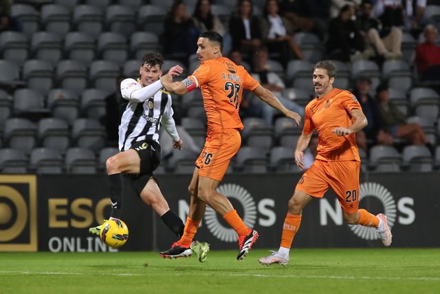 A César o que é… de César: brasileiro limpou tabuleiro (crónica)