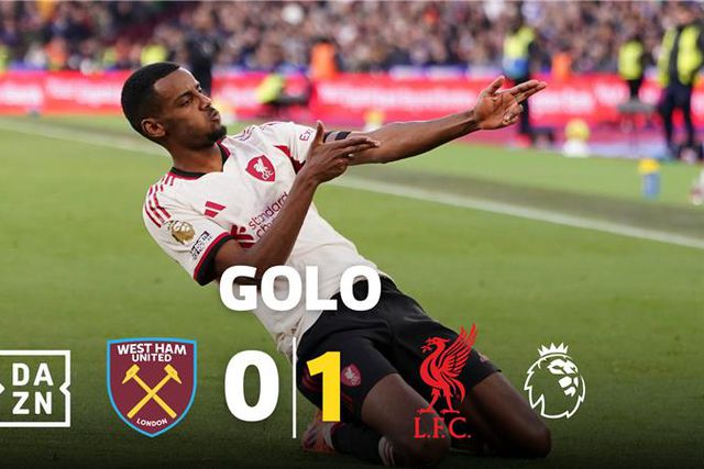 Finalmente! Isak estreia-se a marcar pelo Liverpool