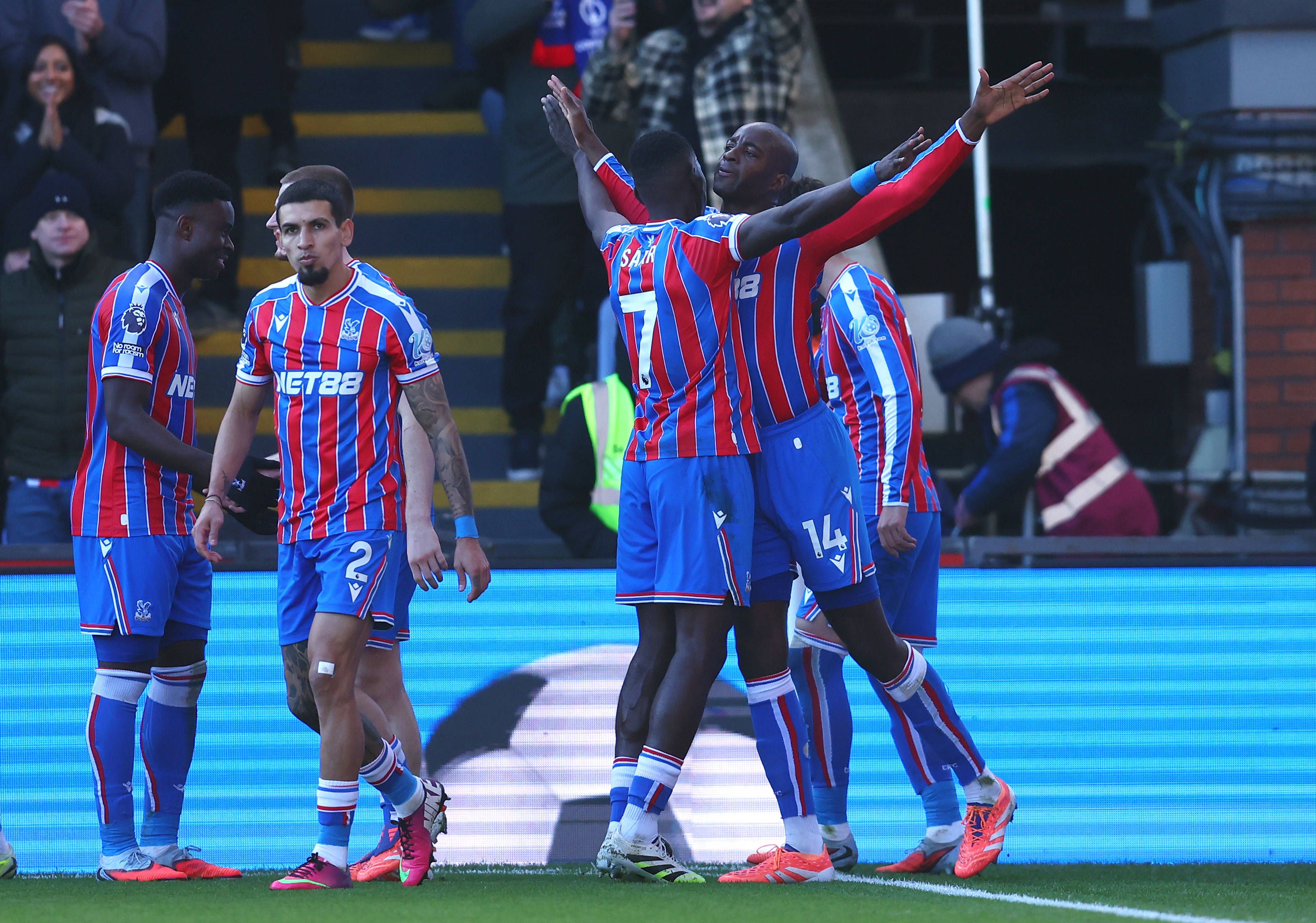 Mateta marca no Crystal Palace-Manchester United — Foto: IMAGO