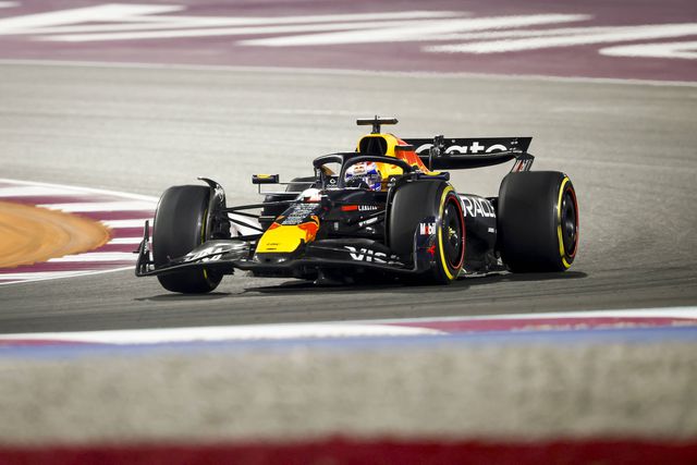 Verstappen baralha as contas e empurra decisão para a Abu Dhabi. IMAGO