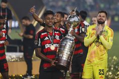 Inovação: Conmebol colocou microfone em Bruno Henrique e o resultado foi este