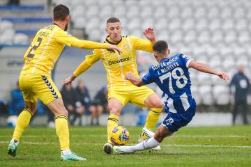 FC Porto B derrotado em casa na estreia de David Carmo