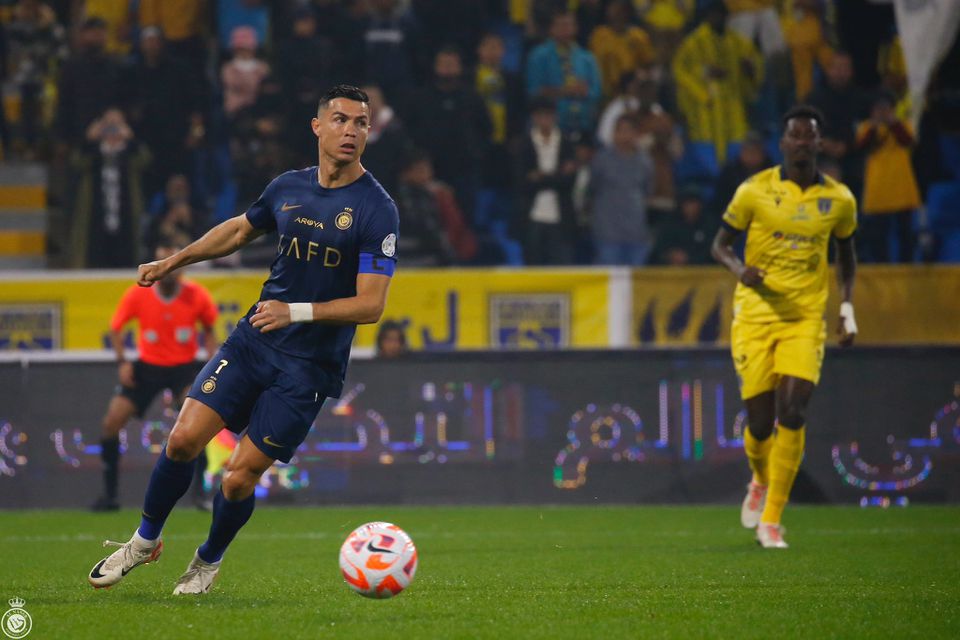 Dois golos portugueses na vitória do Al Nassr sobre o Al Taawoun