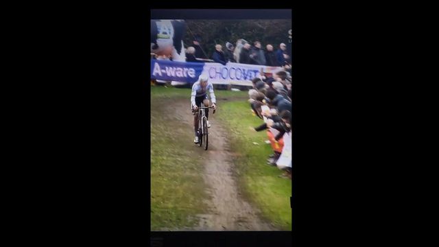 Van der Poel cospe para o público