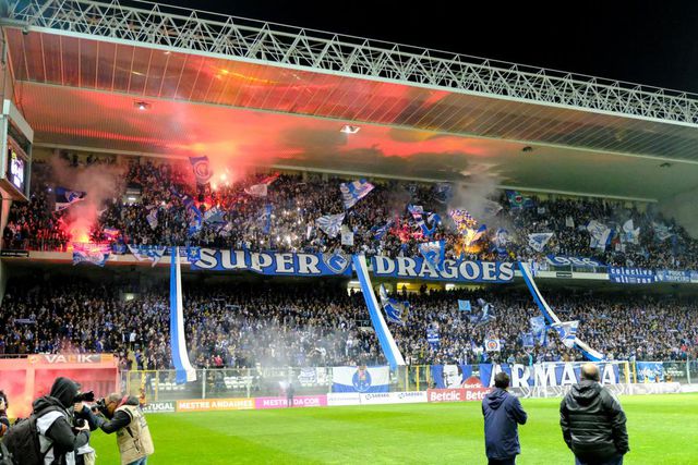 FC Porto: invasão de dragões ao Estádio do Bessa