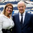 Sandra Madureira, mulher de Fernando Madureira, quer ser detentora da marca Curva Pinto da Costa