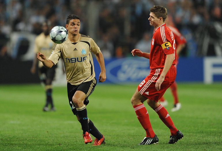 Ben Harfa - Apareceu no Lyon, onde fez a formação e a estreia como sénior, e ainda vestiu a camisola do Marselha antes de rumar à Premier League. O Newcastle ficou encantado com o seu pé esquerdo. Uma fratura na tíbia levou ao declínio da carreira