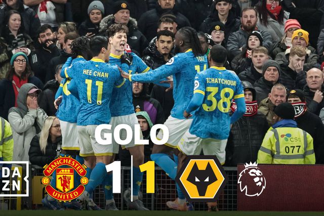 O Wolverhampton pressionou e da cabeça de Krejci saiu o empate