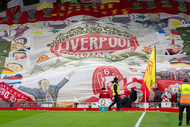 Adeptos do Liverpool em Anfield